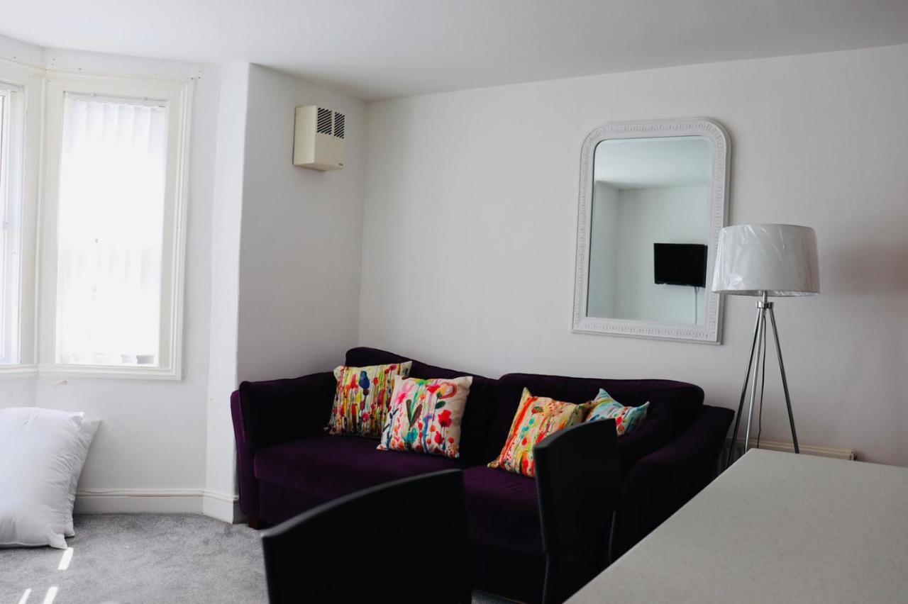 ポーツマスGarden Flat In The Heart Of Southseaアパートメント エクステリア 写真